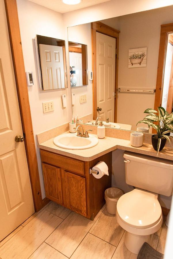 Camelback Private Home Located Behind Waterpark & Ski Lift Tannersville Bagian luar foto