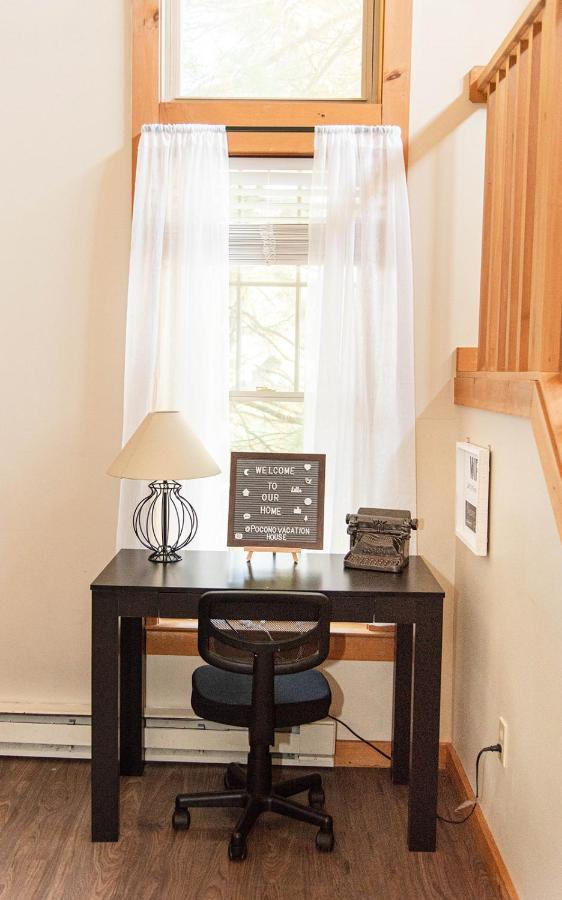 Camelback Private Home Located Behind Waterpark & Ski Lift Tannersville Bagian luar foto